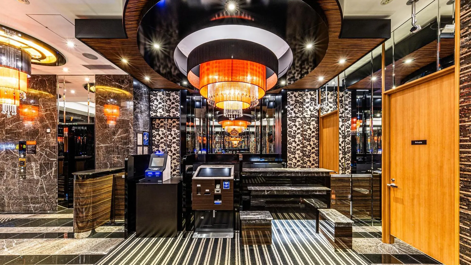 Apa Hotel Yodoyabashi Kitahama Ekimae Osaka